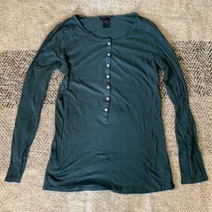 long sleeve button shirt